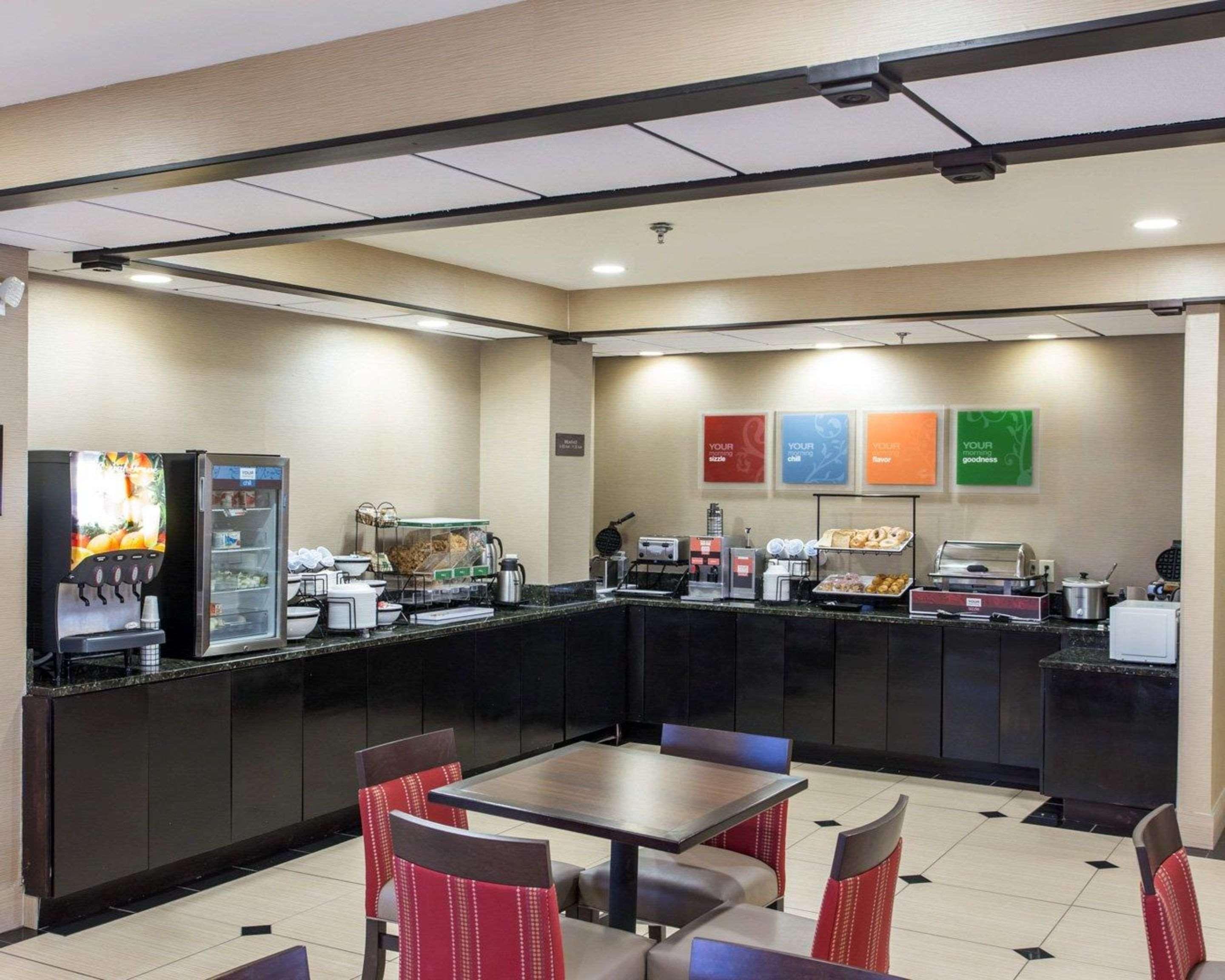 Comfort Inn Opelika - Auburn Экстерьер фото