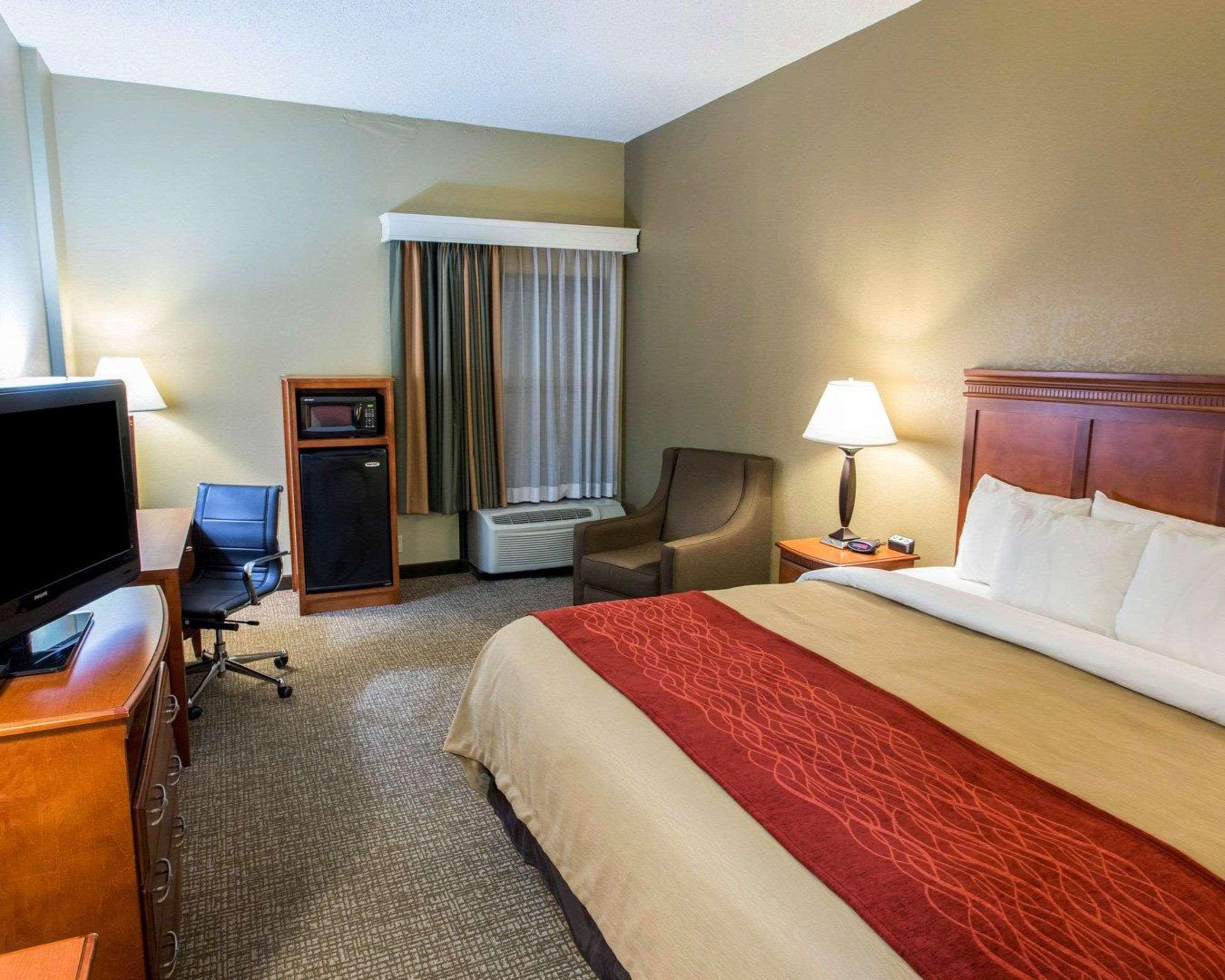 Comfort Inn Opelika - Auburn Экстерьер фото