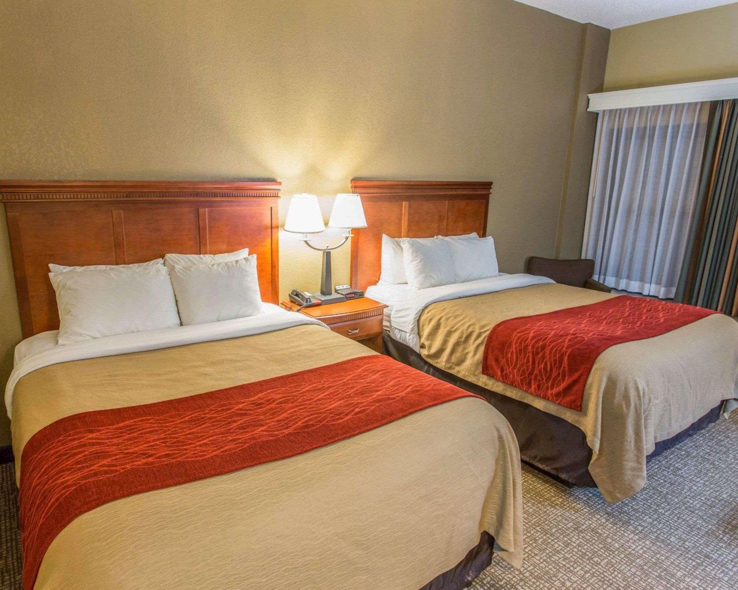 Comfort Inn Opelika - Auburn Экстерьер фото