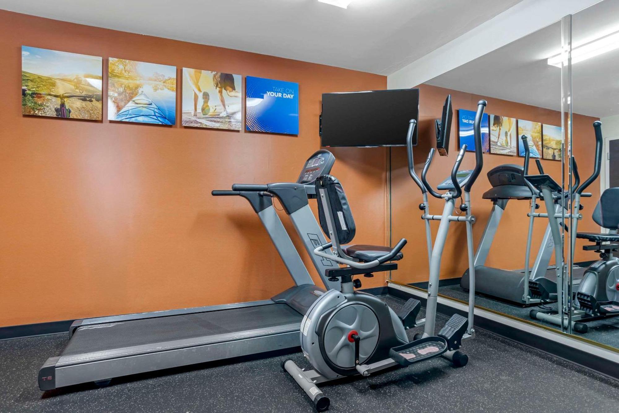 Comfort Inn Opelika - Auburn Экстерьер фото