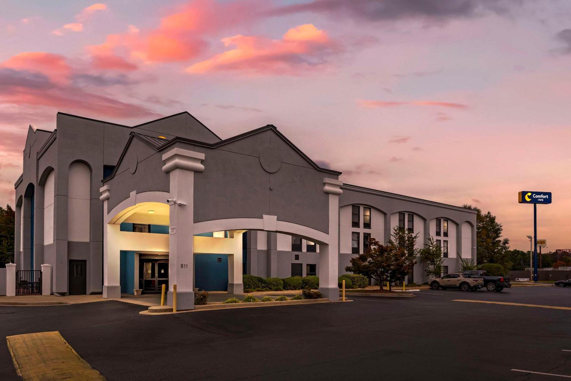 Comfort Inn Opelika - Auburn Экстерьер фото