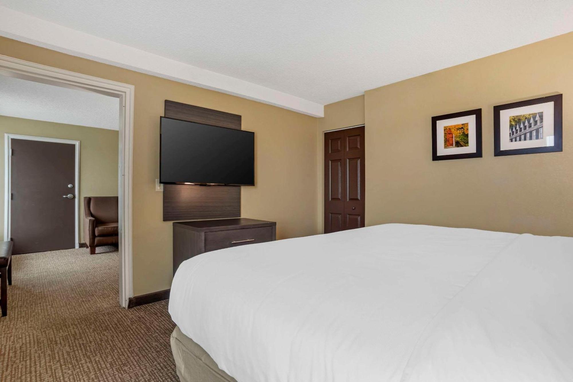 Comfort Inn Opelika - Auburn Экстерьер фото